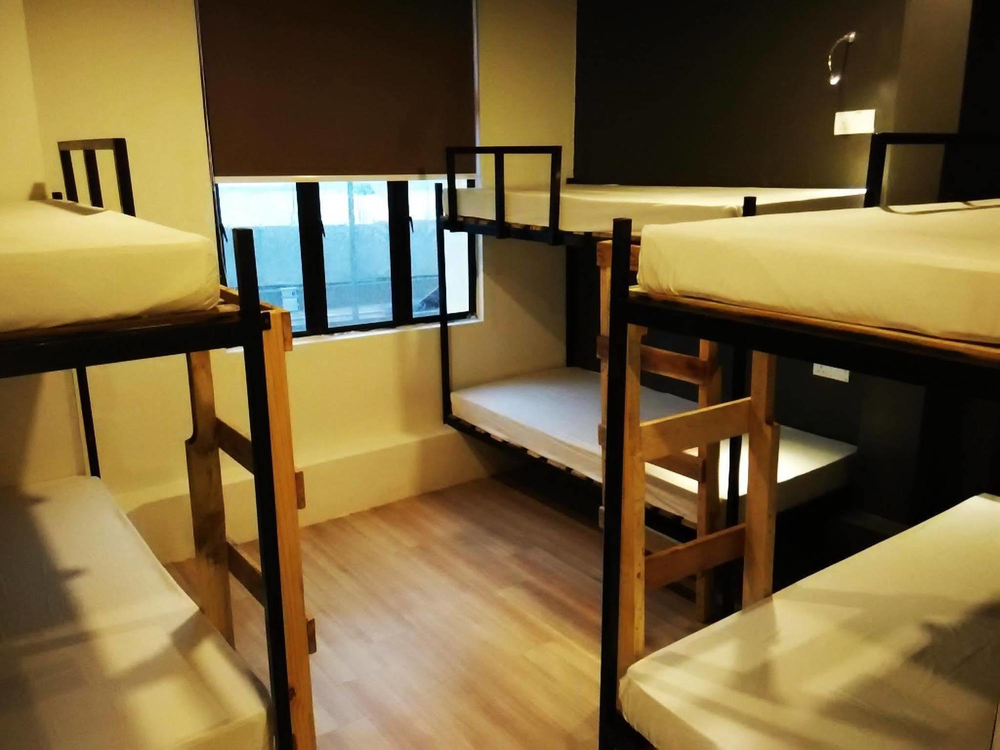 Revopackers Beds And Bunks Hostel Kuala Lumpur Kültér fotó